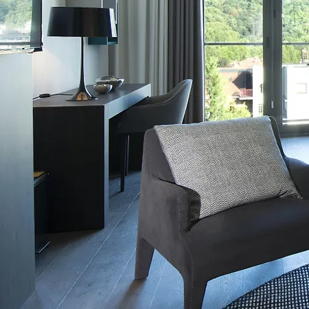 Отель Duparc Contemporary 4*
