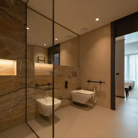 Duparc Contemporary 4*