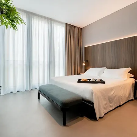 Duparc Contemporary 4* Турин