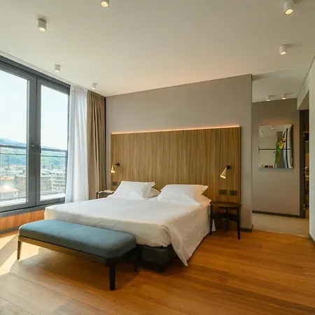 Отель Duparc Contemporary 4*