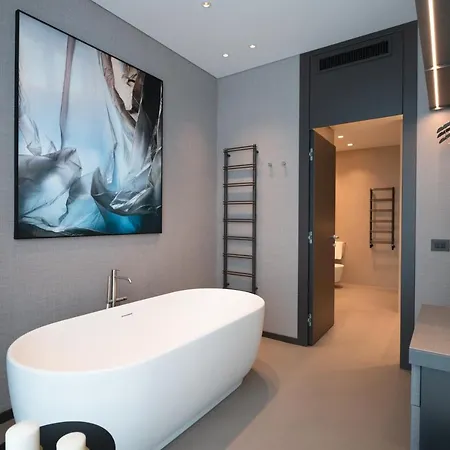 Duparc Contemporary Hotel 4*