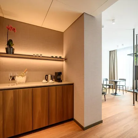 Duparc Contemporary Hotel