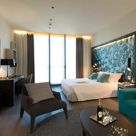 Отель Duparc Contemporary 4*