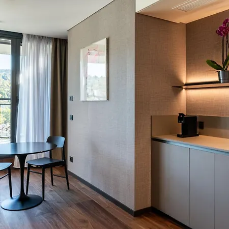 Duparc Contemporary 4* Турин