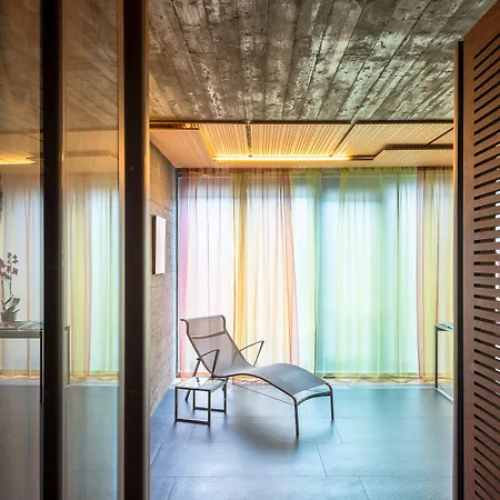 מלון Duparc Contemporary 4*