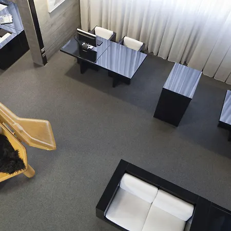 酒店 Duparc Contemporary 4*
