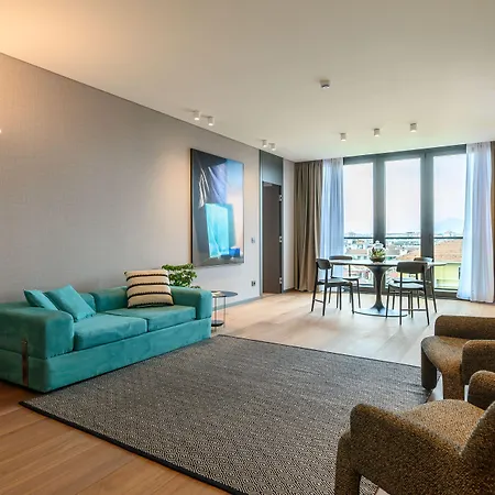 Duparc Contemporary 4*