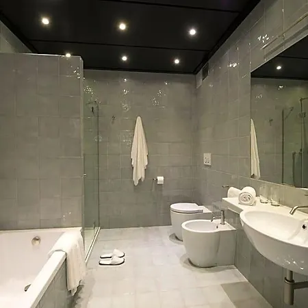 Duparc & Hotel 4*