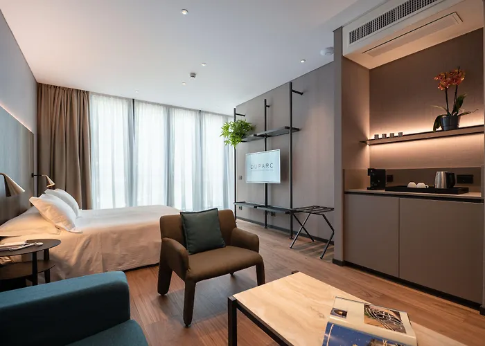 Duparc Contemporary 4*